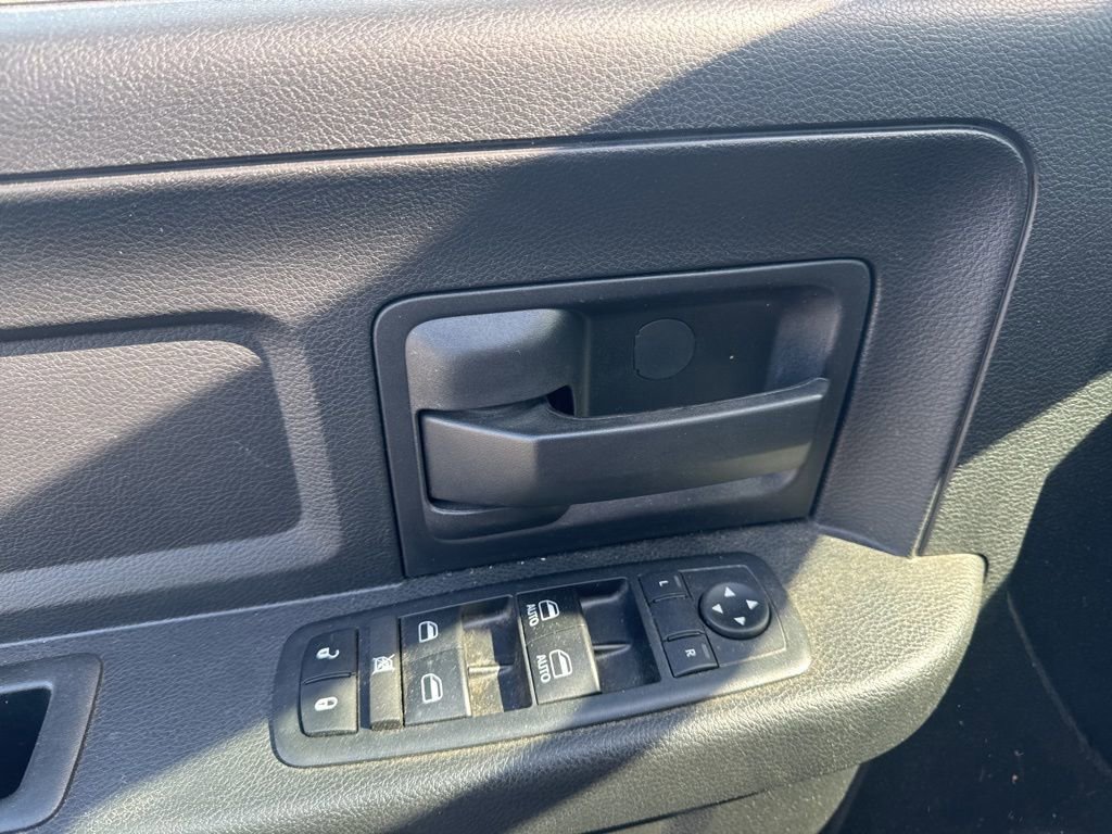 Used 2017 RAM 1500 Express w/ Express Value Package image 13