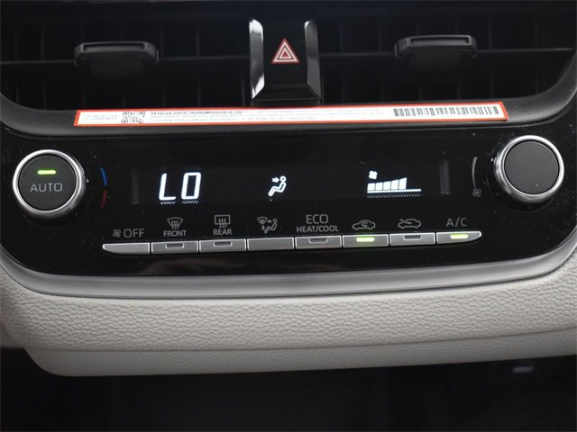 Used 2025 Toyota Corolla LE image 19