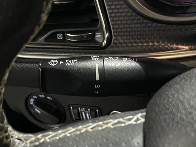 Used 2016 Dodge Challenger SRT Hellcat RWD image 25