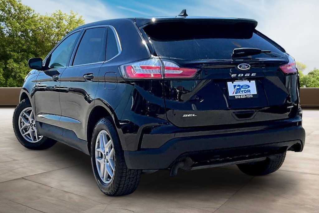Used 2024 Ford Edge SEL AWD/4WD image 12