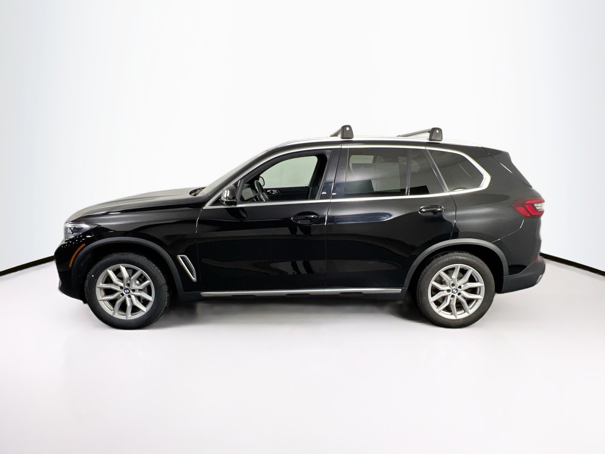 Used 2021 BMW X5 xDrive40i w/ Convenience Package AWD/4WD image 8