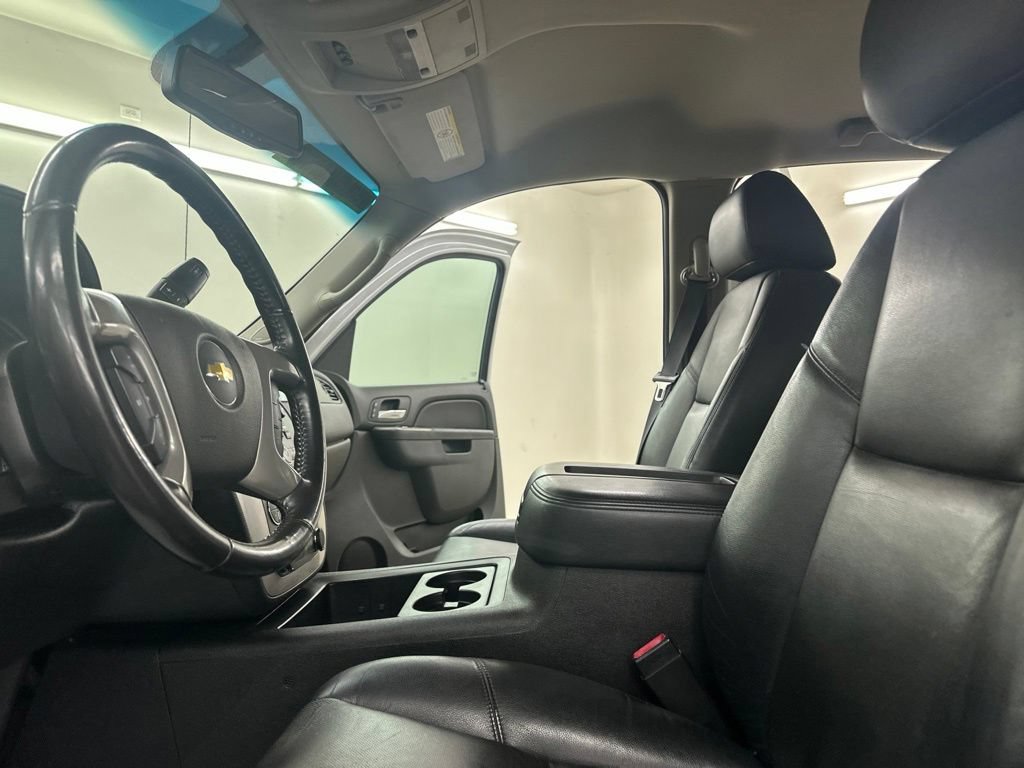 Used 2014 Chevrolet Silverado 2500 LTZ w/ LTZ Plus Package AWD/4WD image 37