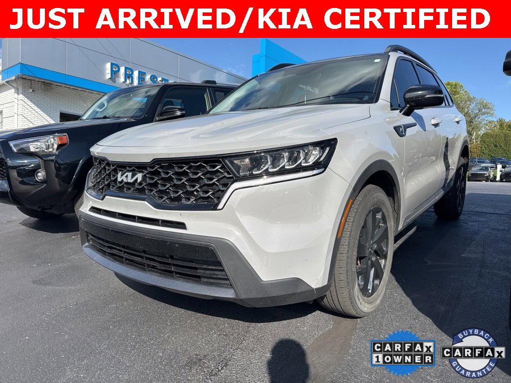 Certified 2022 Kia Sorento S w/ Panoramic Sunroof Package