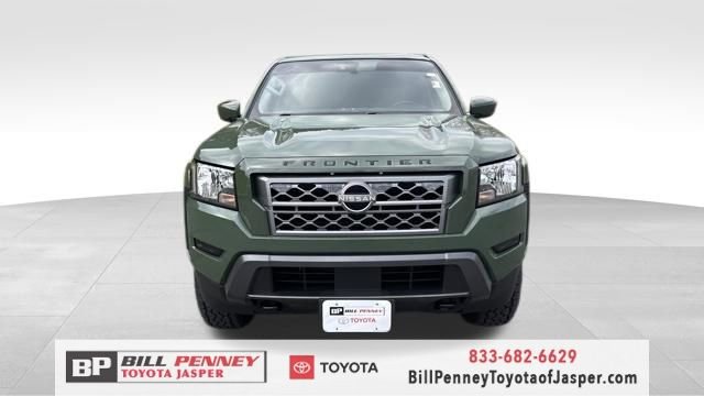Used 2024 Nissan Frontier SV image 8