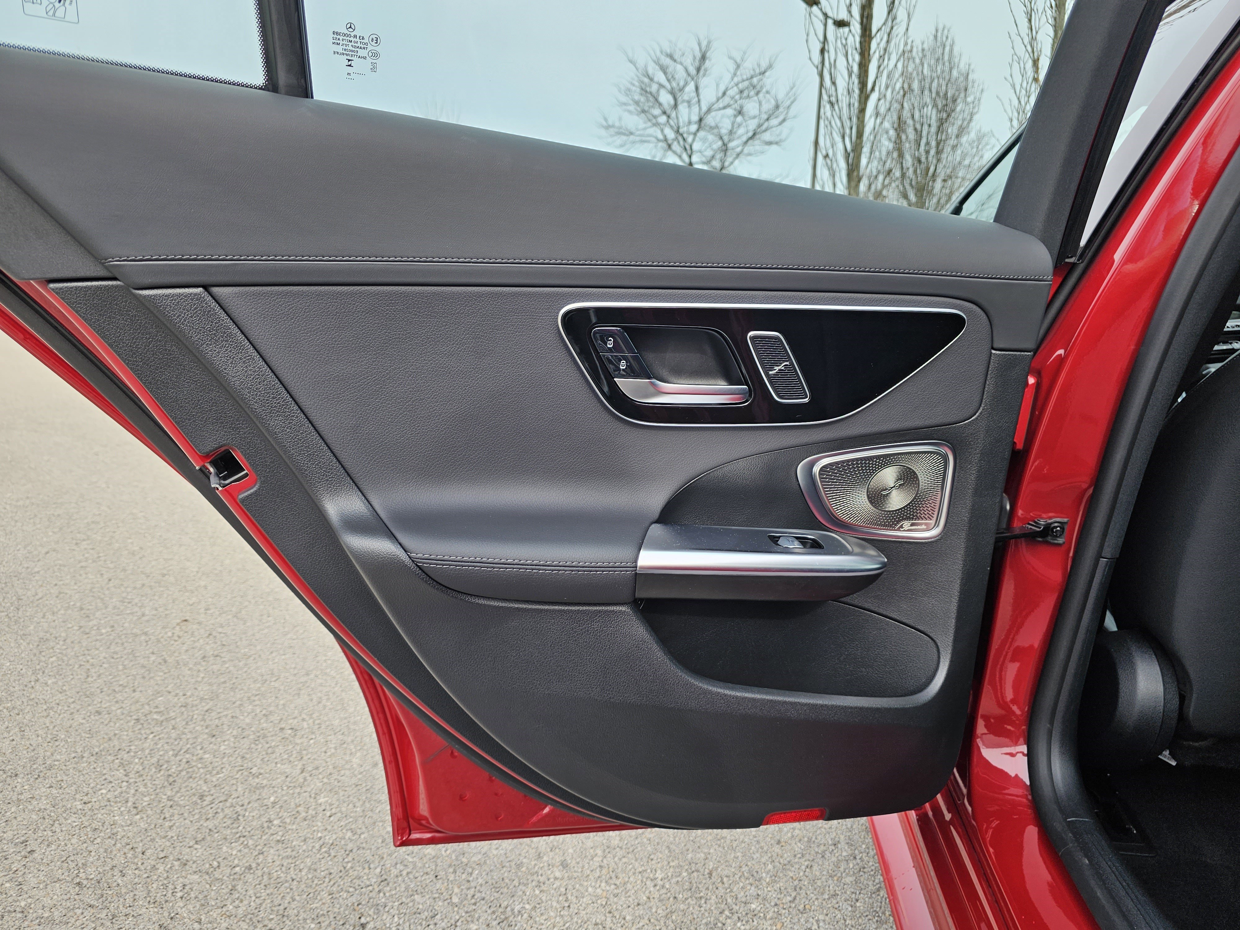 Used 2025 Mercedes-Benz C 300 4MATIC Sedan image 21