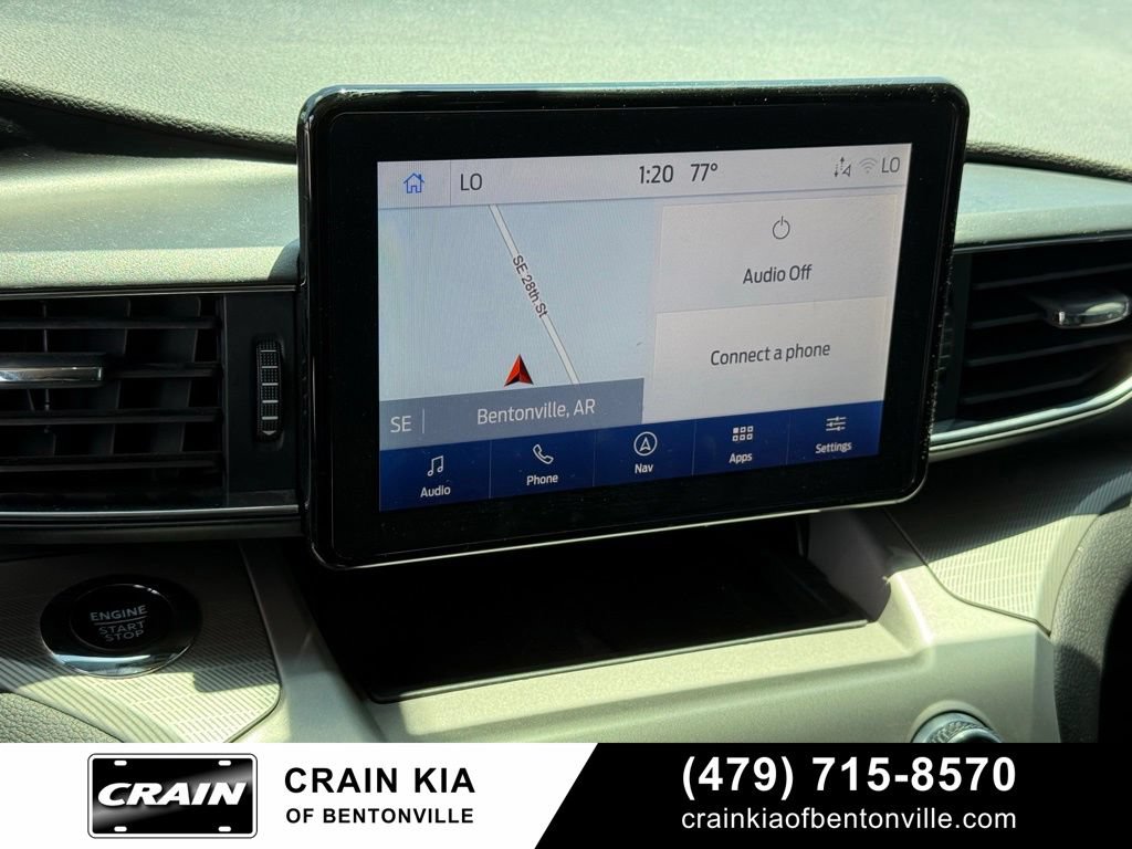 Used 2024 Ford Explorer XLT w/ Equipment Group 202A AWD/4WD image 15