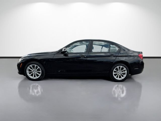Used 2018 BMW 320i Sedan RWD image 6
