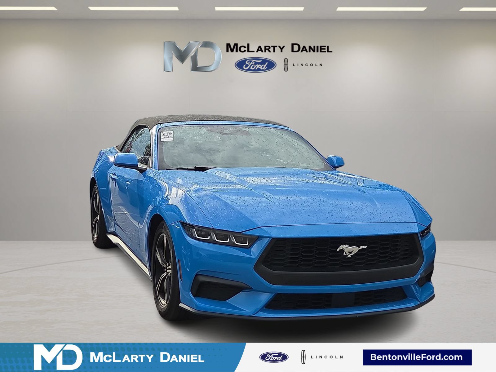 Used 2025 Ford Mustang Convertible RWD video 1