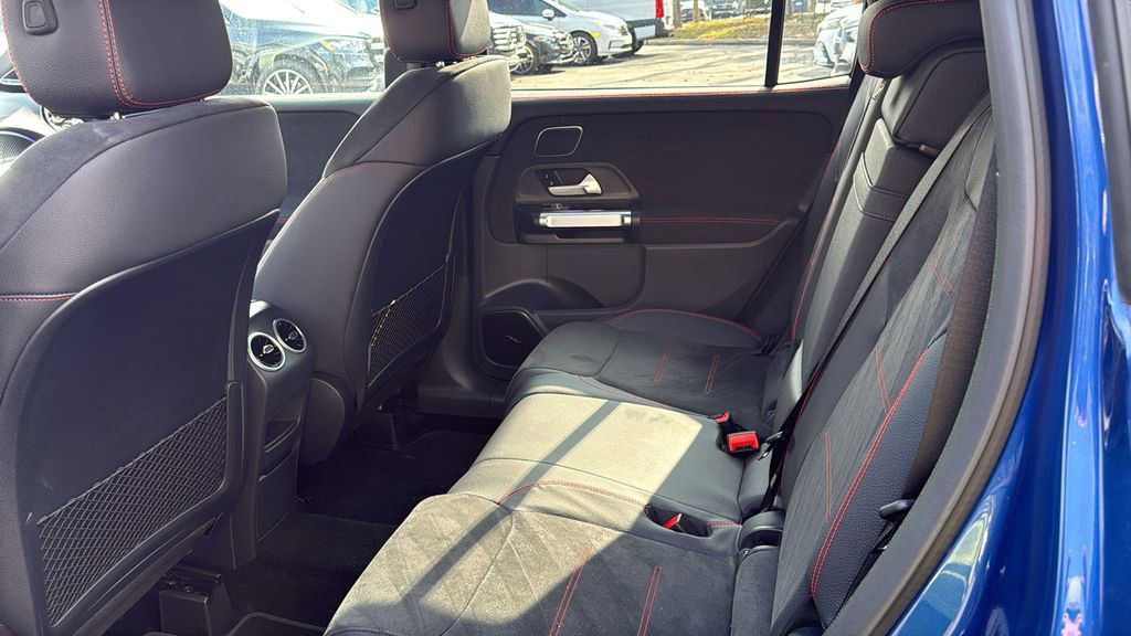 Certified 2024 Mercedes-Benz GLB 250 image 19