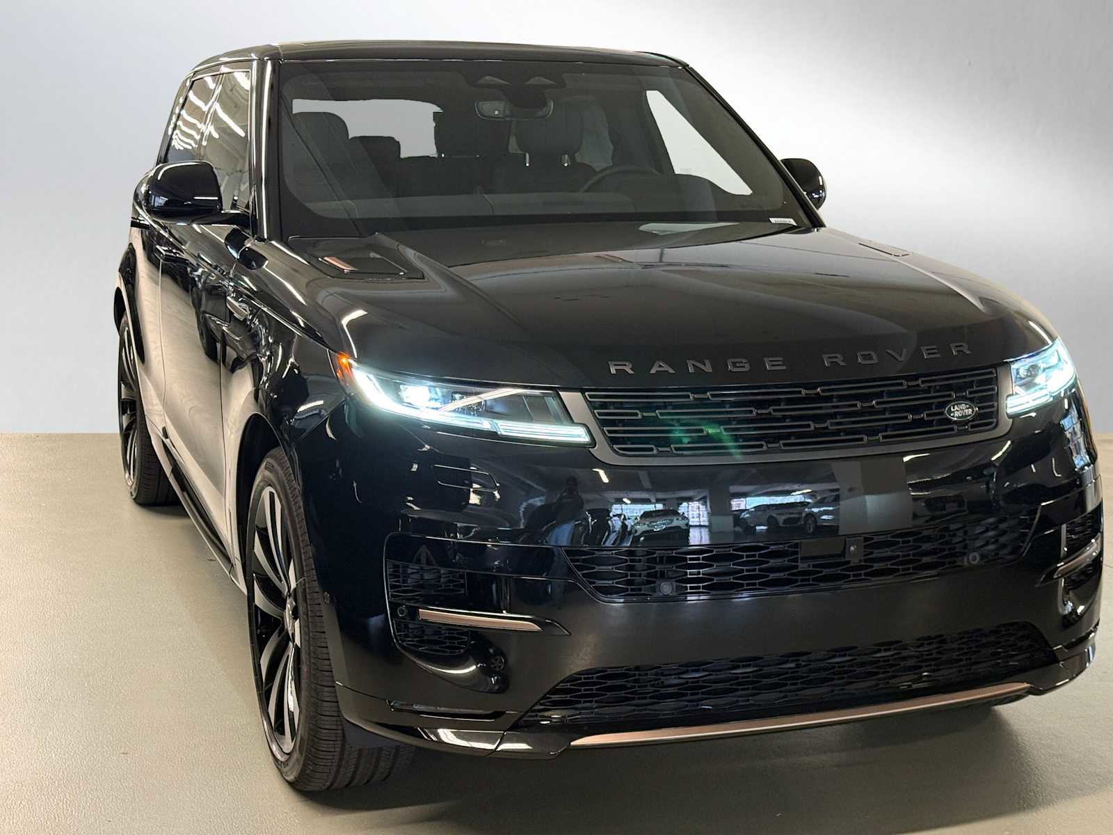 Certified 2025 Land Rover Range Rover Sport Dynamic SE