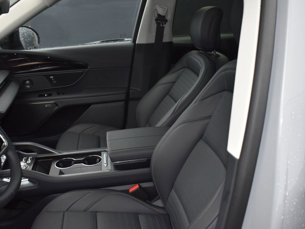 New 2026 Lincoln Nautilus Reserve w/ Jet Appearance Package image 7