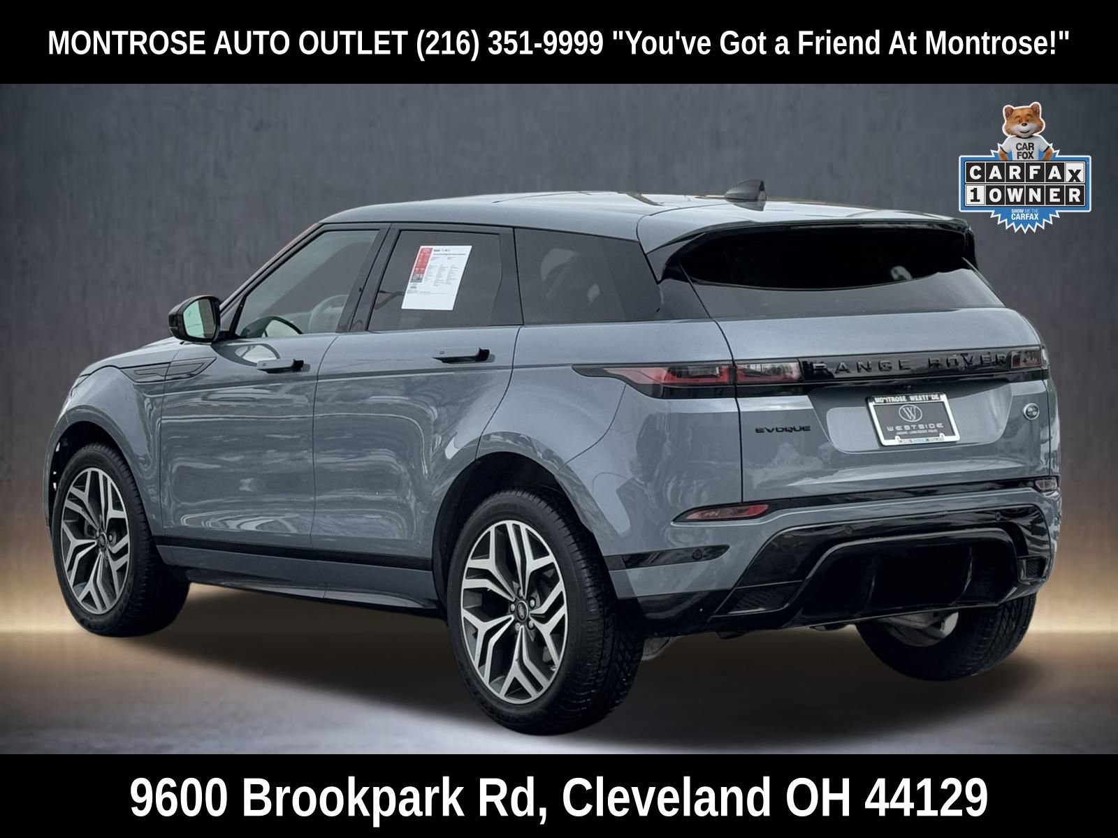 Used 2023 Land Rover Range Rover Evoque R-Dynamic SE image 6