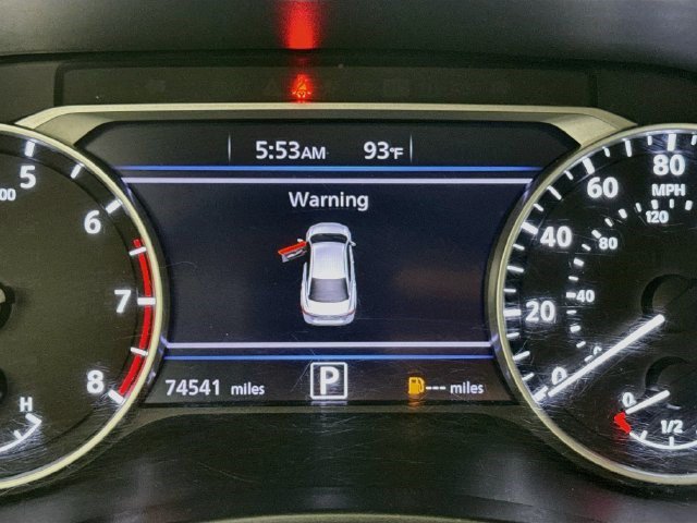 Used 2020 Nissan Sentra SR FWD image 15