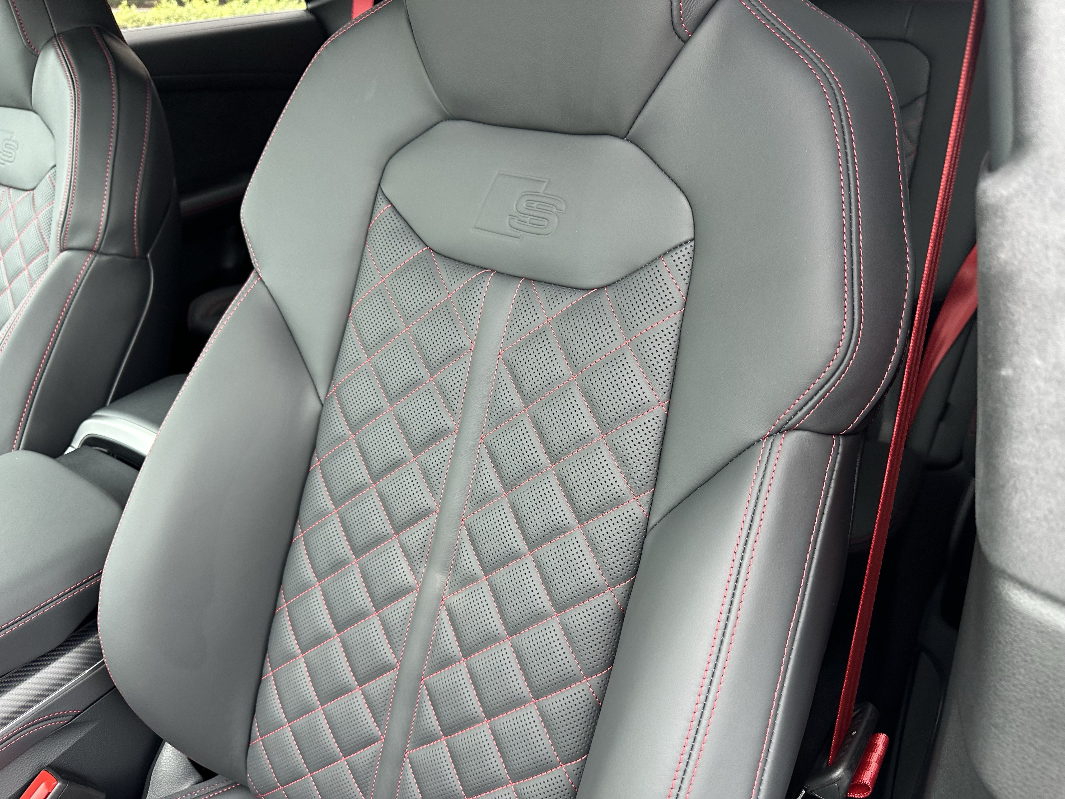 New 2026 Audi SQ8 Prestige AWD/4WD image 19