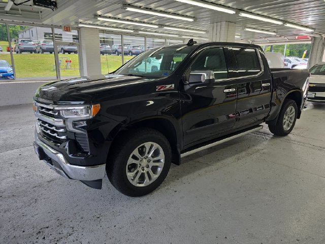 Certified 2024 Chevrolet Silverado 1500 LTZ AWD/4WD image 2