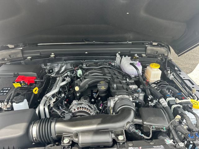 New 2025 Jeep Gladiator Sport image 30