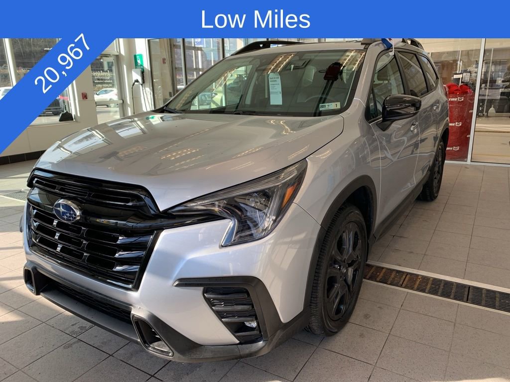 Certified 2025 Subaru Ascent Onyx Edition image 2