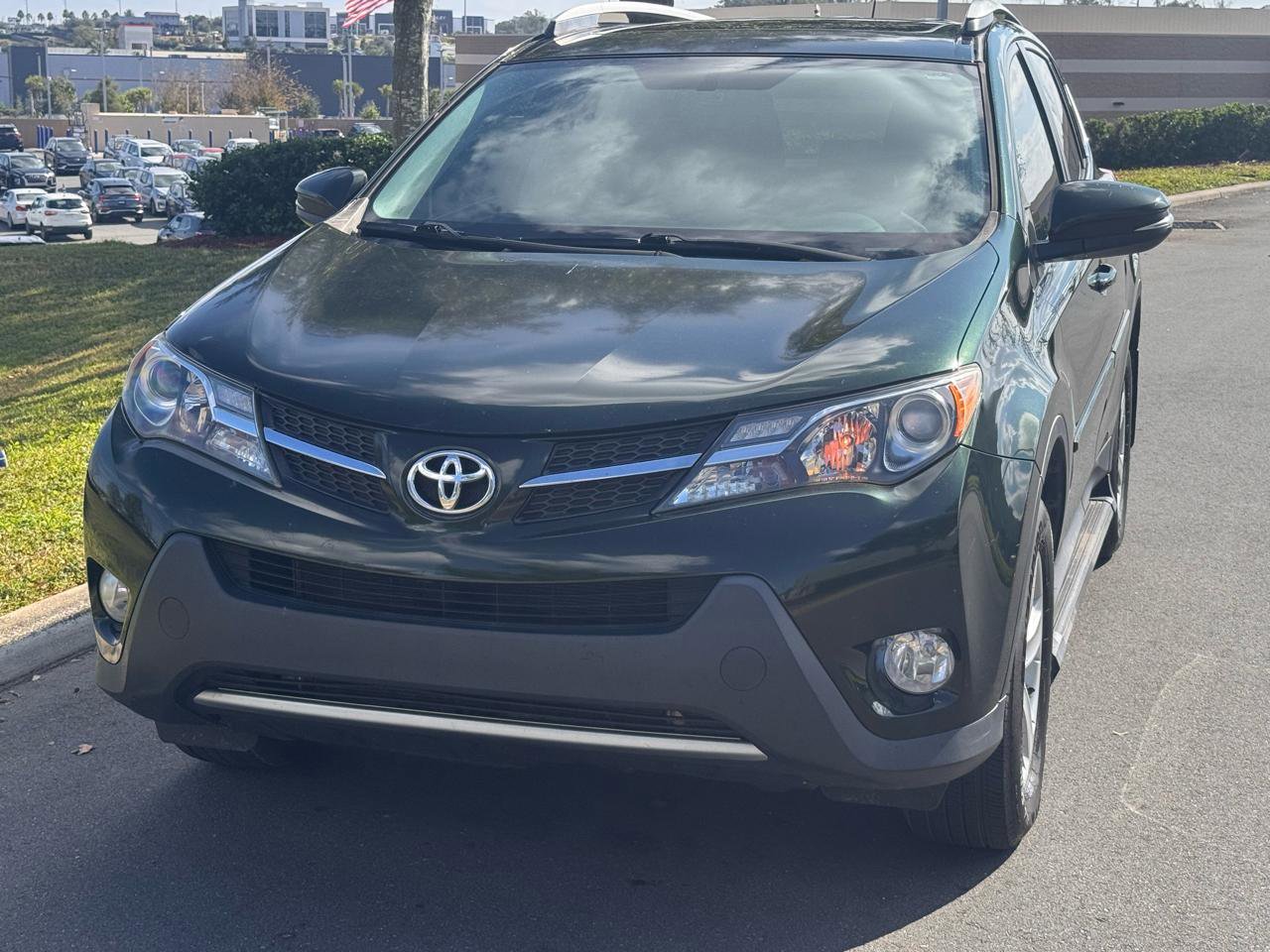 Used 2013 Toyota RAV4 XLE FWD image 4
