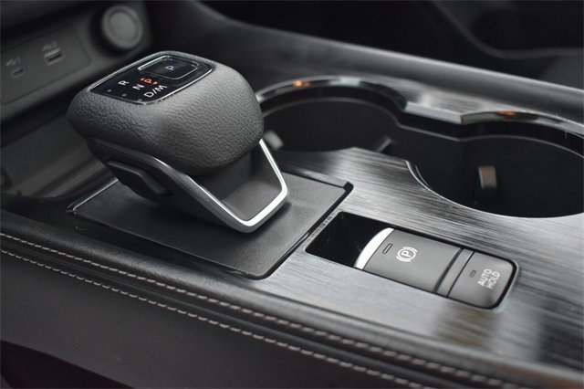 Used 2021 Nissan Rogue Platinum image 25