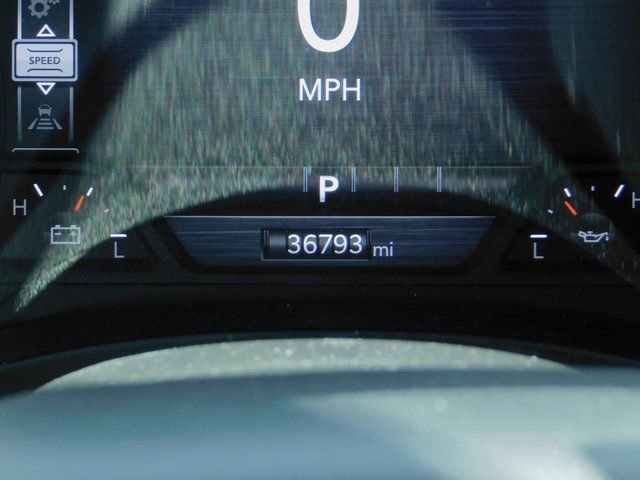 Used 2025 RAM 1500 Laramie image 2