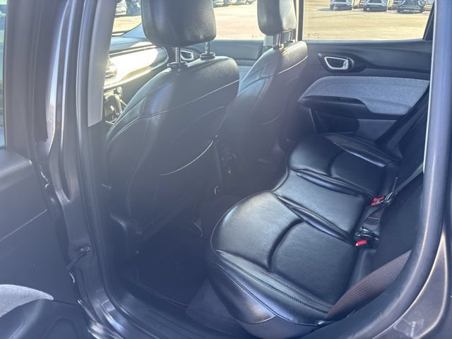Used 2022 Jeep Compass Latitude AWD/4WD image 7