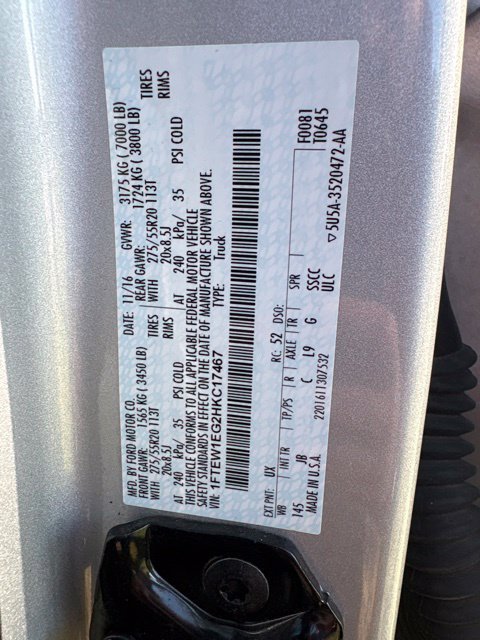 Used 2017 Ford F150 XLT w/ Equipment Group 302A Luxury AWD/4WD image 38