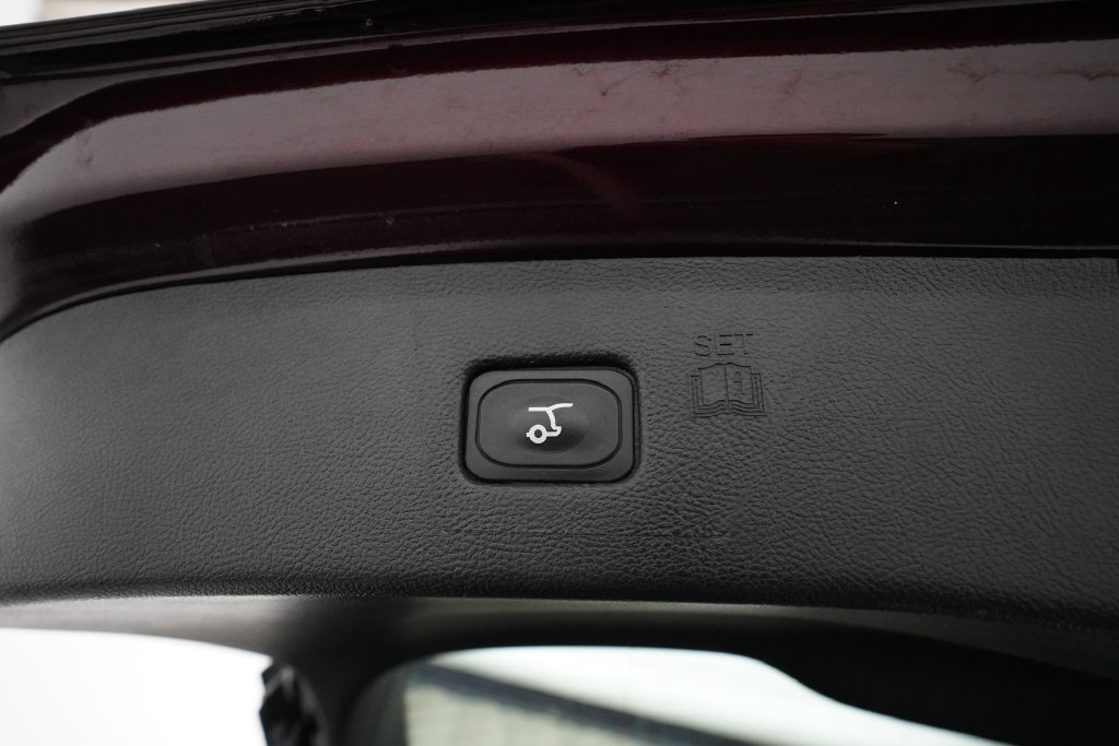 Used 2024 Ford Edge SEL w/ Convenience Package AWD/4WD image 15