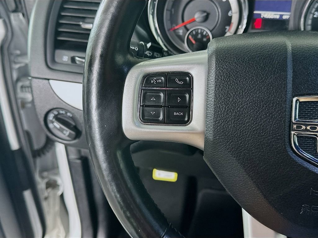 Used 2019 Dodge Grand Caravan GT image 26