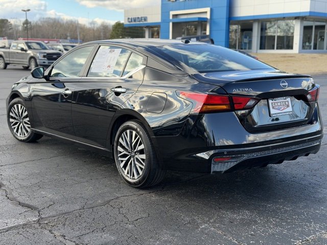 Used 2025 Nissan Altima 2.5 SV image 3