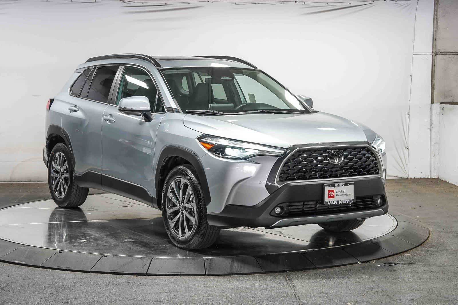 Certified 2023 Toyota Corolla Cross XLE w/ Convenience Package AWD/4WD image 6
