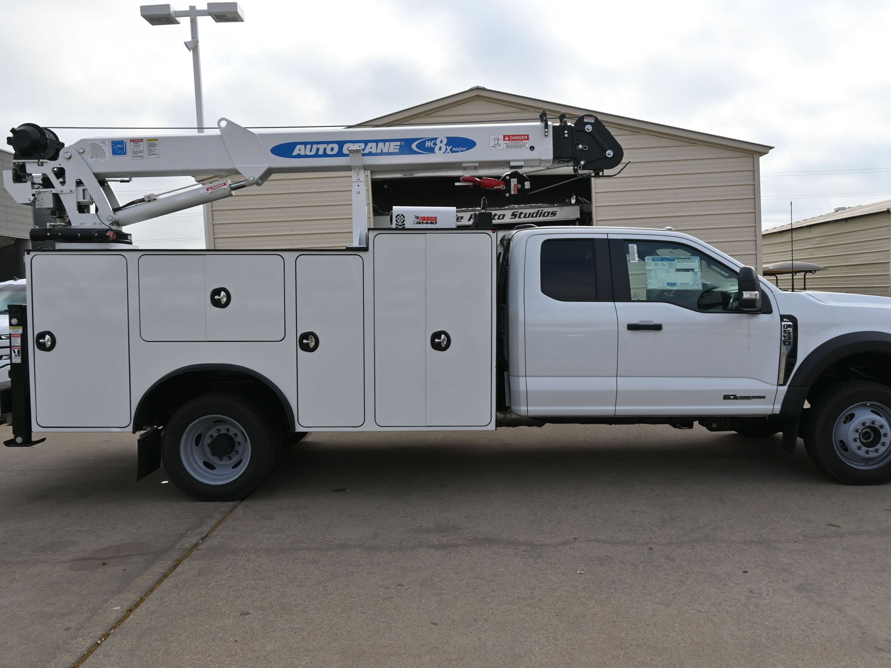 New 2026 Ford F550 4x4 Supercab Super Duty image 7