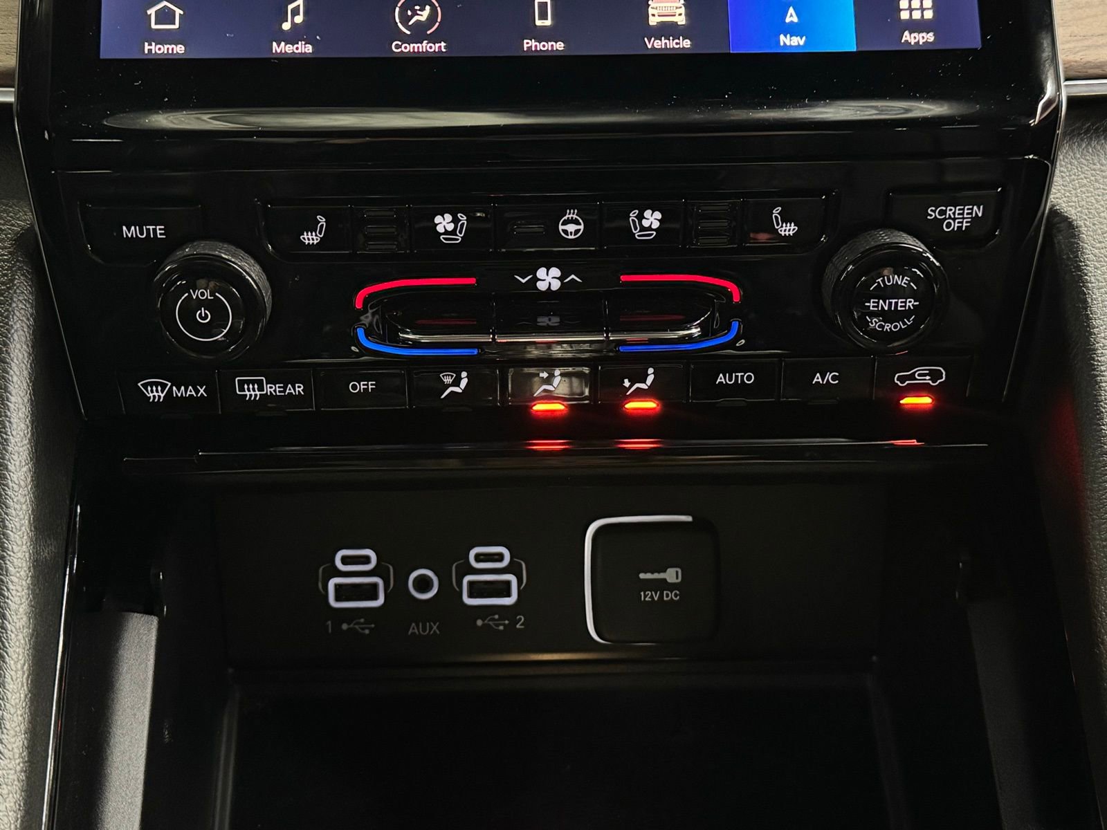 Used 2023 Jeep Grand Cherokee L Summit w/ Advanced Protech Group IV image 22