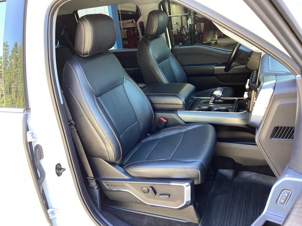 Used 2022 Ford F150 Lariat image 32