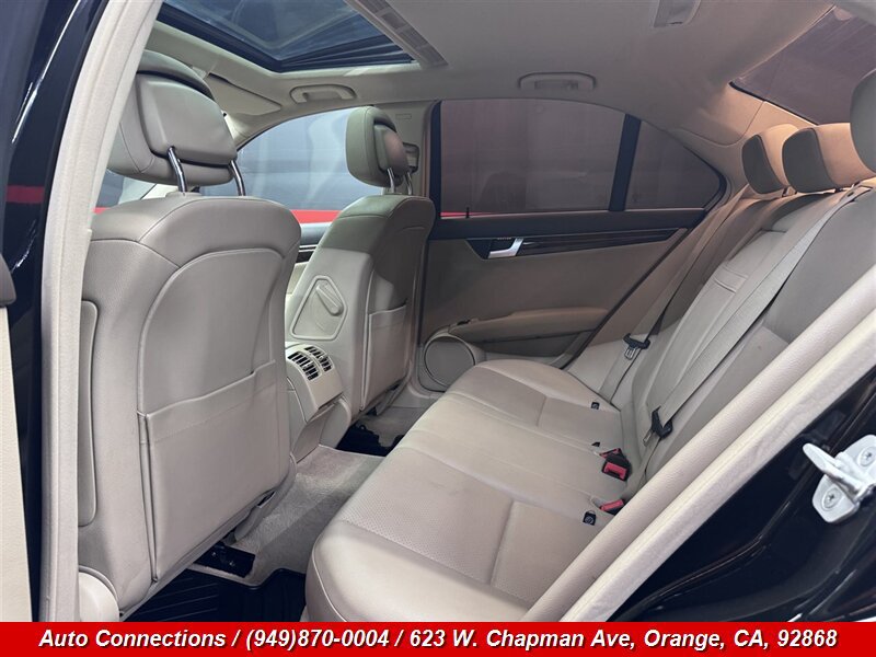 Used 2014 Mercedes-Benz C 250 Sedan image 9
