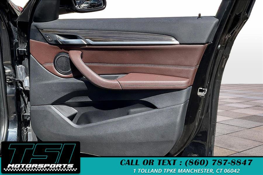 Used 2017 BMW X1 xDrive28i image 23