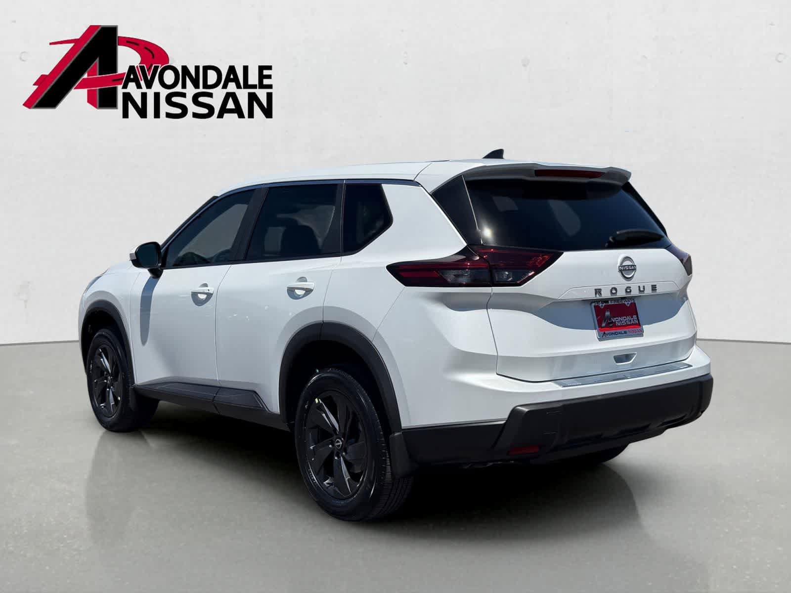 New 2026 Nissan Rogue SV FWD image 5