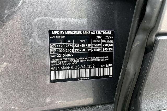 Used 2025 Mercedes-Benz GLB 250 image 11