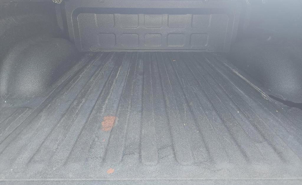 Used 2017 RAM 1500 Laramie w/ Convenience Group AWD/4WD image 10