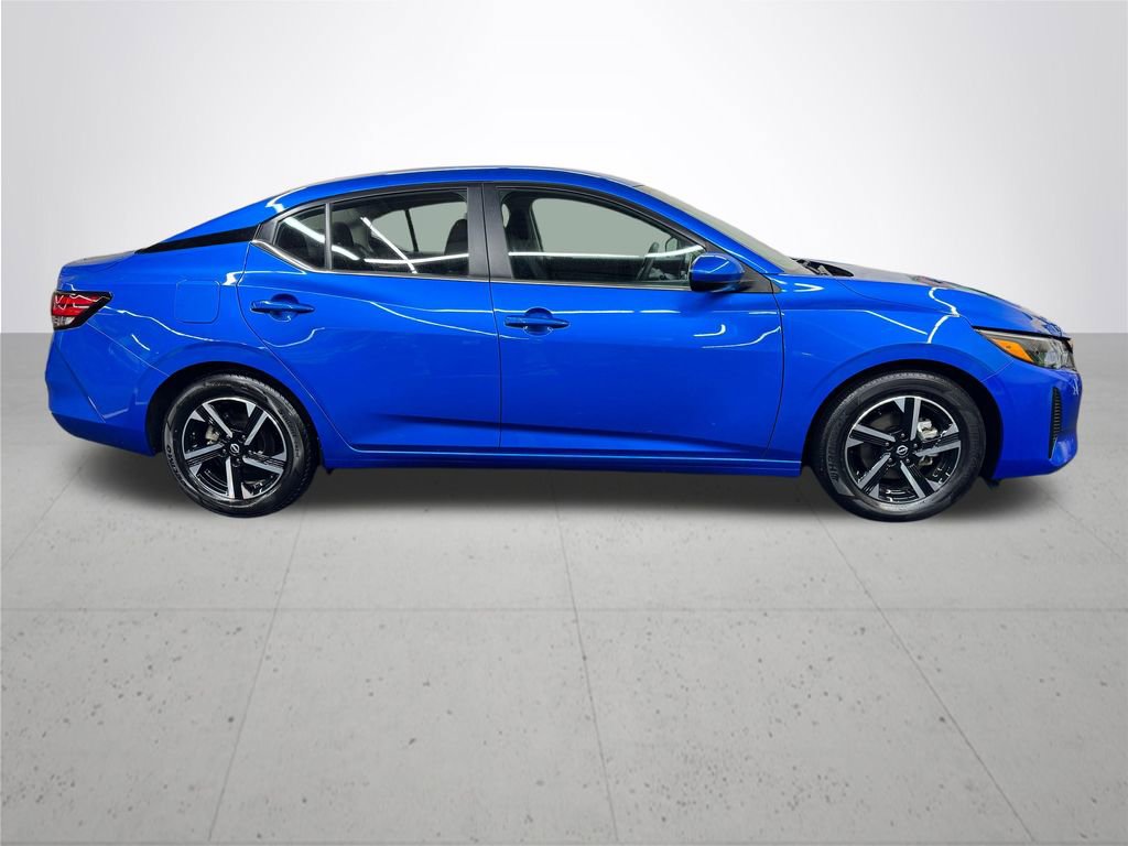 Used 2024 Nissan Sentra SV FWD image 8