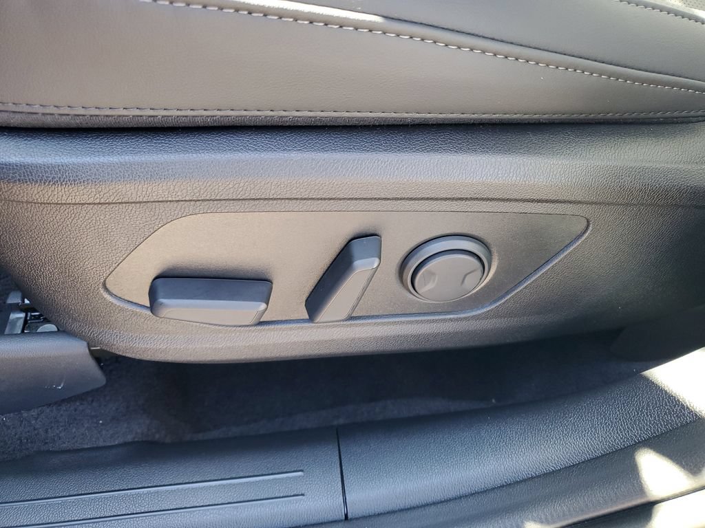 New 2026 Kia Sorento S w/ S Panoramic Sunroof Package FWD image 7