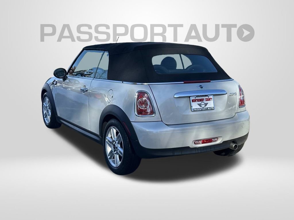 Used 2013 MINI Cooper Convertible image 2