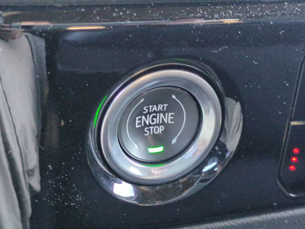 Used 2023 Chevrolet Silverado 1500 LT image 27