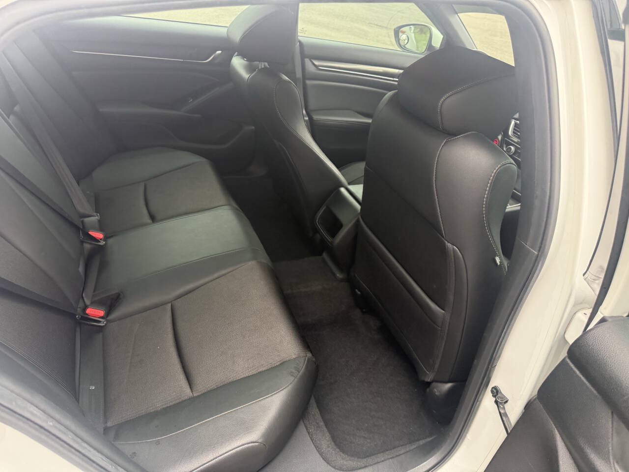 Used 2020 Honda Accord Sport image 17