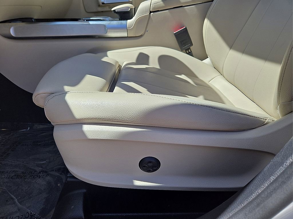 Used 2021 Mercedes-Benz GLB 250 GLB 250 image 24