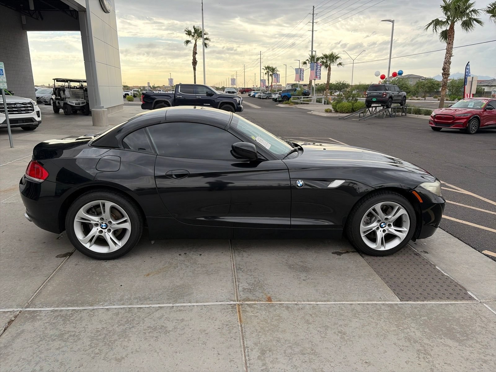Used 2011 BMW Z4 sDrive35i RWD image 6