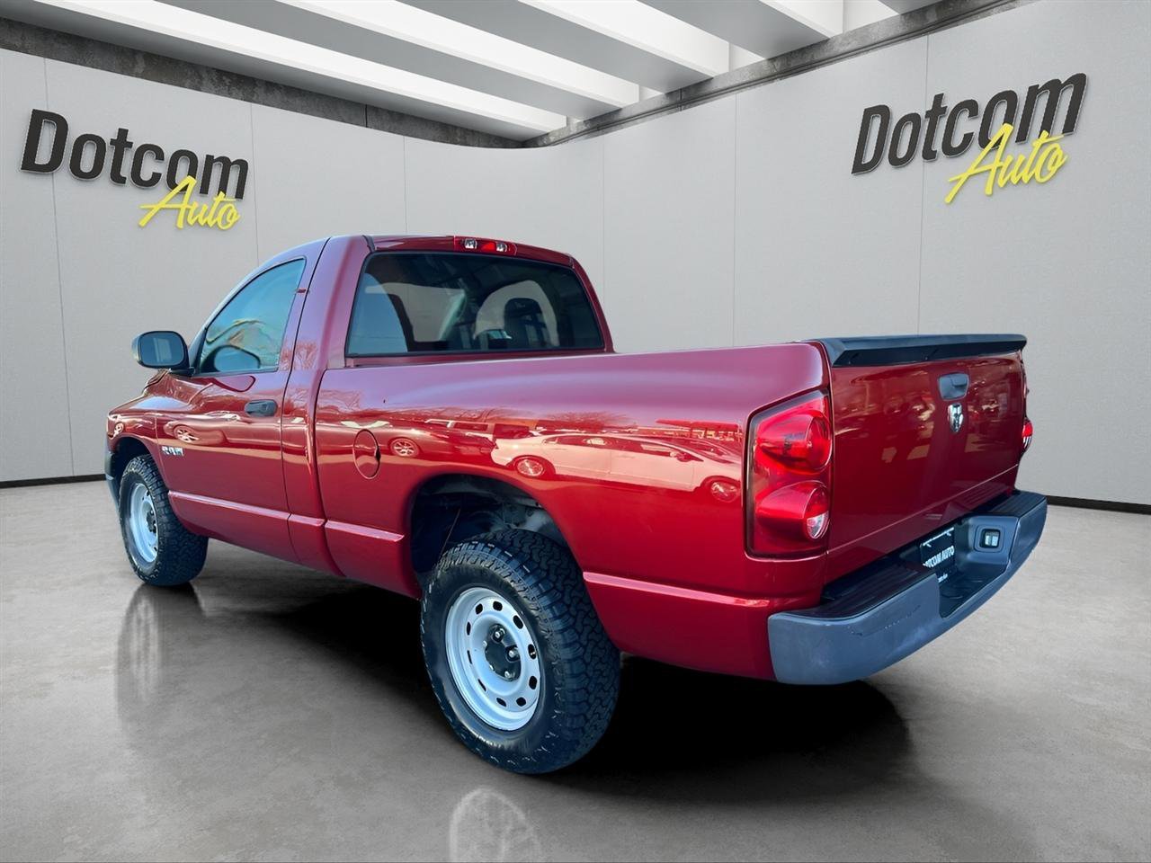 Used 2008 Dodge Ram 1500 Truck ST image 4