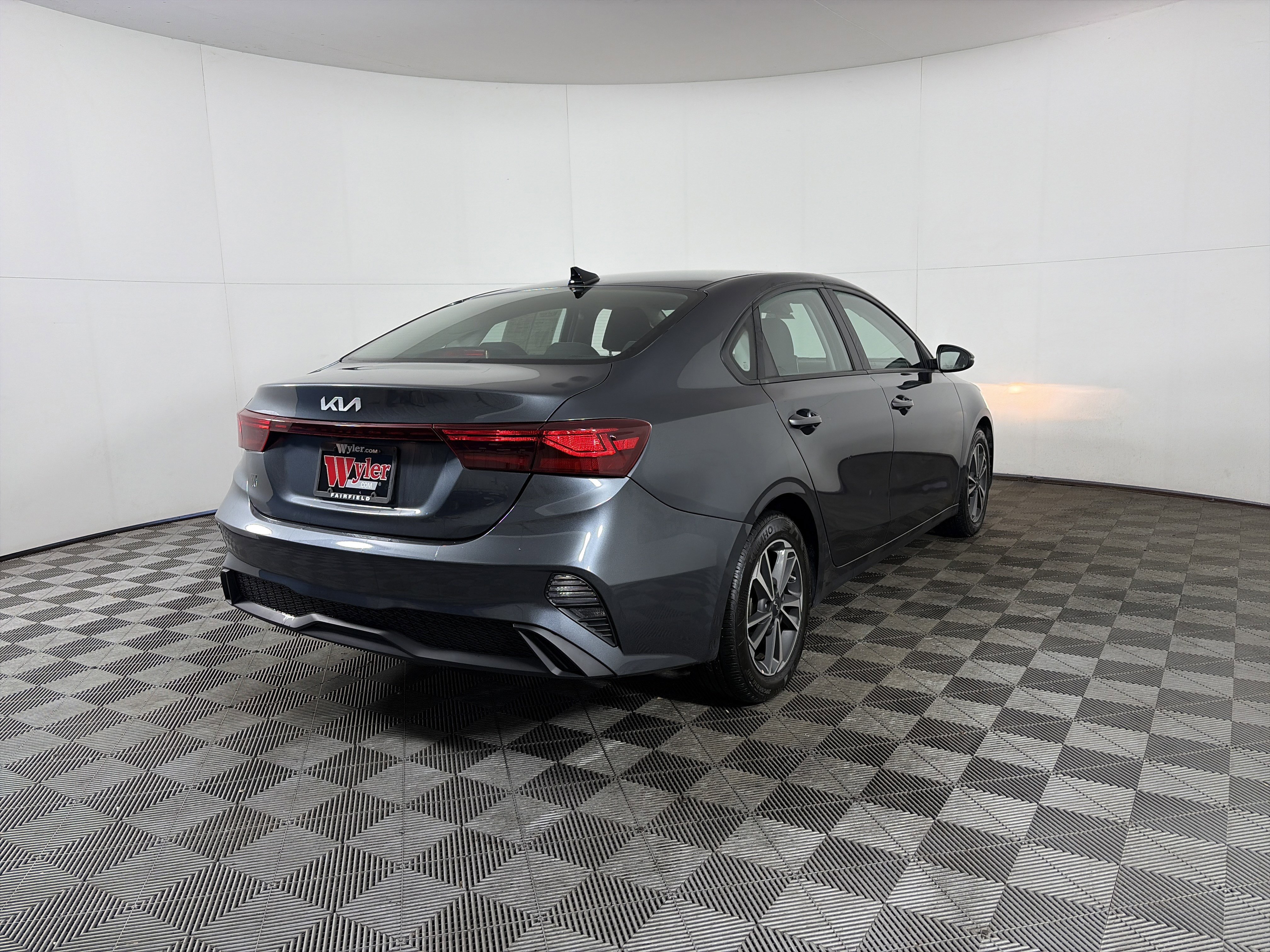 Used 2024 Kia Forte LXS w/ LXS Technology Package image 14