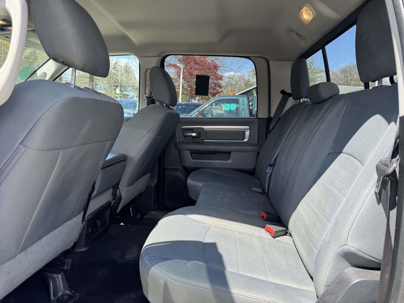 Used 2016 RAM 1500 Outdoorsman image 9
