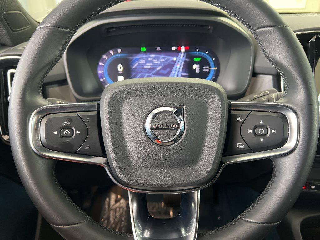 Used 2023 Volvo XC40 Recharge Ultimate w/ Protection Package Premier image 50
