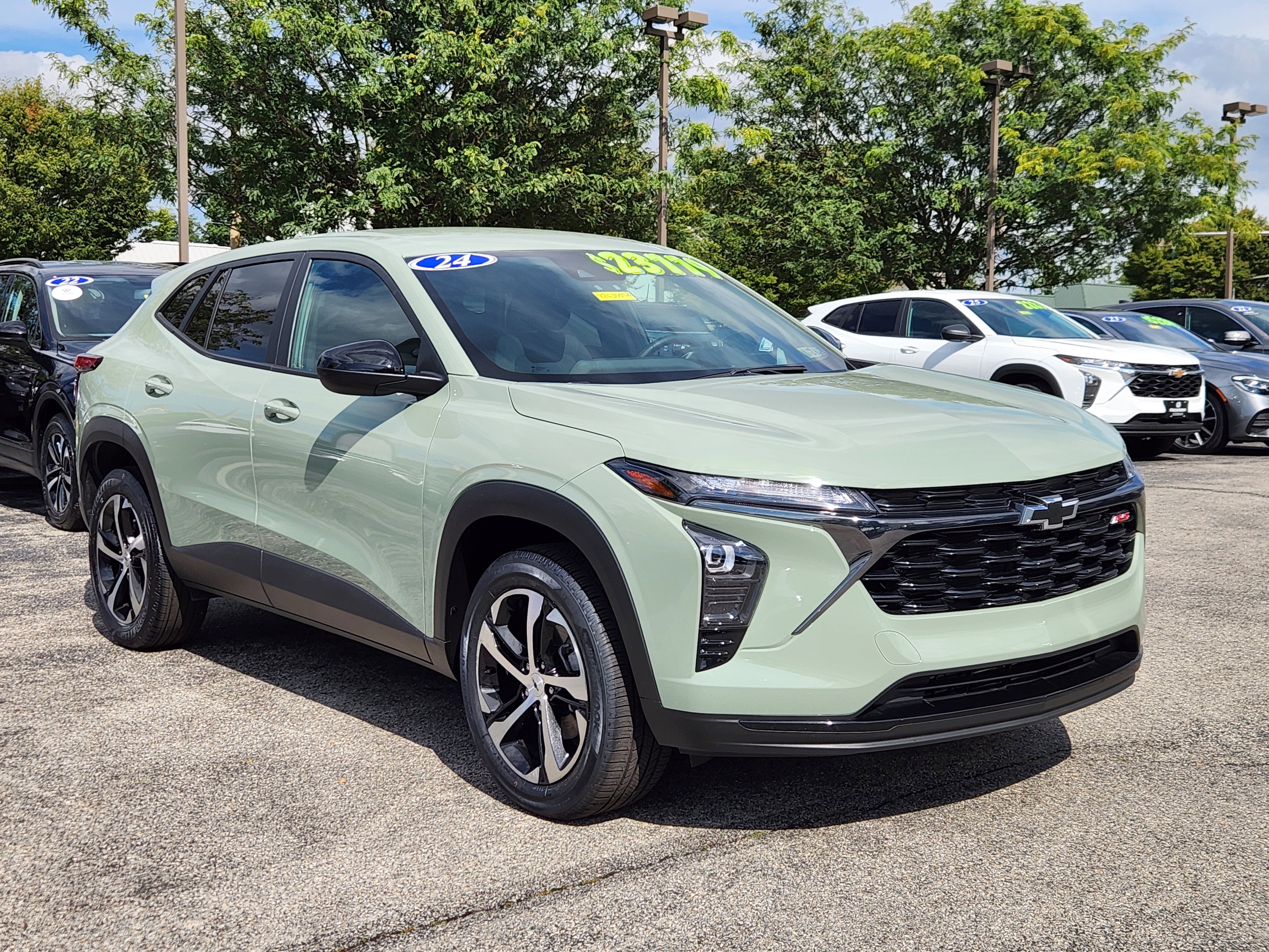 Used 2024 Chevrolet Trax RS w/ Driver Confidence Package